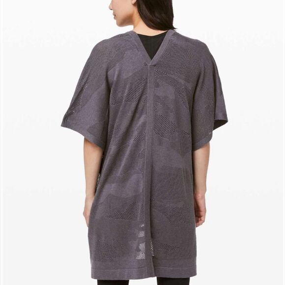 Lululemon Find Your Light Wrap Heathered Moonwalk - Picture 3 of 15